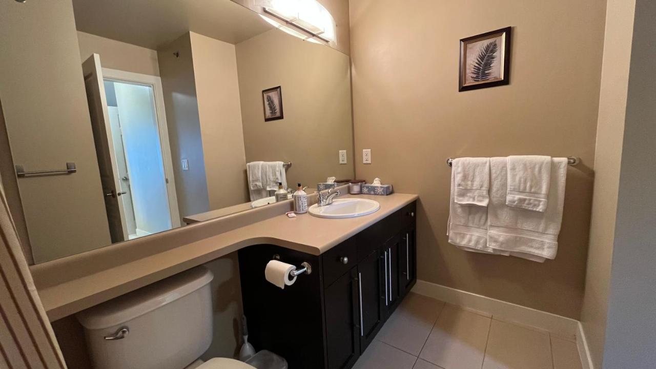 Waterscapes Resort Kelowna 2 Full Bedrooms Suite Vacation Rentals, Short Term Rentals. Екстериор снимка