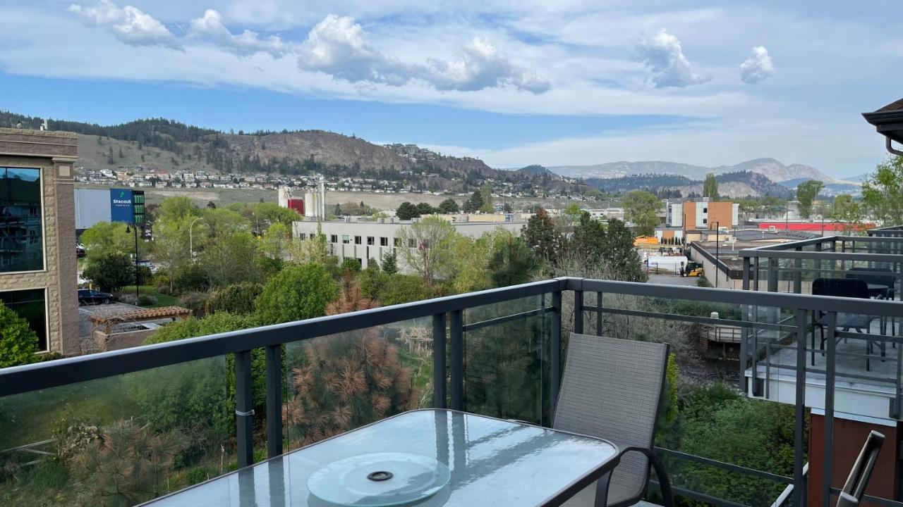 Waterscapes Resort Kelowna 2 Full Bedrooms Suite Vacation Rentals, Short Term Rentals. Екстериор снимка