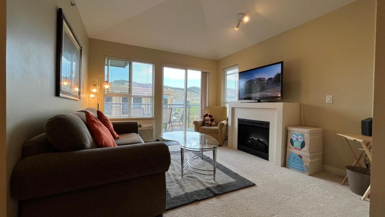Waterscapes Resort Kelowna 2 Full Bedrooms Suite Vacation Rentals, Short Term Rentals. Екстериор снимка